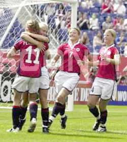 Sju ganger kunne lignende scener skues i Foxboro på lørdag. (Foto: Erlend Aas / SCANPIX) Sju ganger kunne lignende scener skues i Foxboro på lørdag. (Foto: Erlend Aas / SCANPIX)