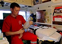 Ambulansearbeider Charles Lundberg valgte å si fra. Du møter han i Brennpunkt. Ambulansearbeider Charles Lundberg valgte å si fra. Du møter han i Brennpunkt.