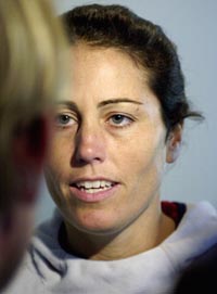 Alle mine verste fotballminner er fra kamper mot Norge, sier USAs kaptein Julie Foudy (Foto: Erlend Aas, Scanpix) Alle mine verste fotballminner er fra kamper mot Norge, sier USAs kaptein Julie Foudy (Foto: Erlend Aas, Scanpix)