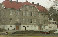 Hovedbygningen Våk skolehjem og gårdsbruk. Foto: NRK