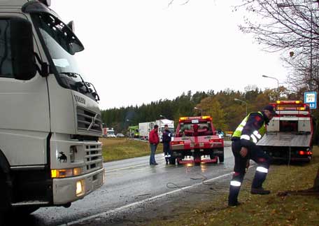 27. oktober i år var det kaos på speilblanke veier rundt Halden (Foto: NRK)