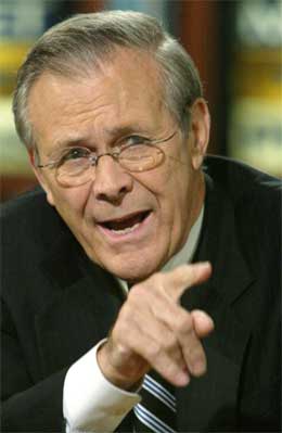 USAs forsvarsminister Donald Rumsfeld er ikke lenger like optimistisk. (Scanpix-foto)