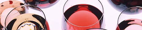 Føler du at vinkompetansen strekker seg til forskjellen på rød og hvit? Snart får du kanskje muligheten til å lære mer hos Vinmonopolet.