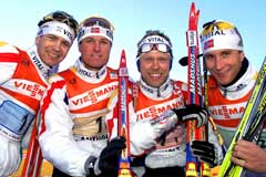 Det norske herrelaget vant stafetten i Anterselva i 2002. (Foto: AP/Scanpix)
