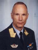 Arnvid Brage Løvbukten, generalmajor i Luftforsvaret.