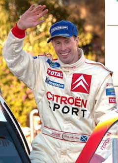 Colin McRae etter 2. plassen i Rally Monte Carlo i 2003. (Foto: AFP/Scanpix) 