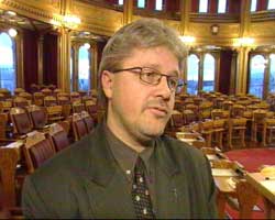 Rolf Terje Klungland vil ta Janvins behandling opp i Stortinget. Rolf Terje Klungland vil ta Janvins behandling opp i Stortinget.