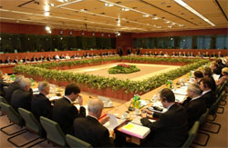 Intense forhandlinger under EU-møtet i Brussel i helgen. (Foto: AFP/Scanpix)