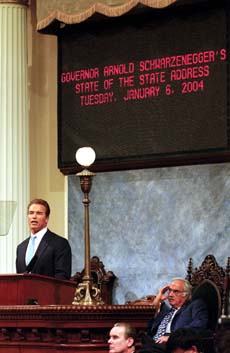Den nyvalgte guvernøren Arnold Schwarzenegger vil rydde opp i Californias pengeproblemer. Foto: David Paul Morris, AFP/Scanpix. 