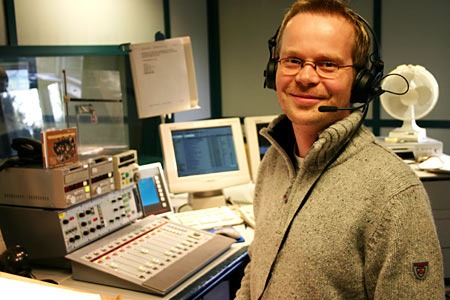 Haugesundsmannen Per Øystein Kvindesland (33) er éin av NRK Rogalands fem morgonvertar. (Foto: Jon-Annar Fordal)