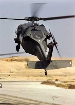 Det var et slikt helikopter som nødlandet ved Falluja torsdag. (Foto: Scanpix / AFP / Jim Varhegyi / Ho)