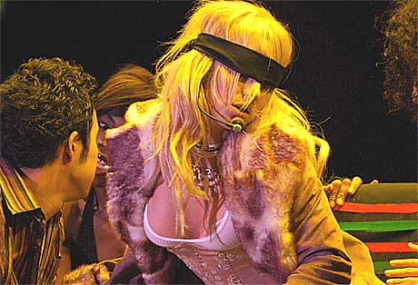 Britney Spears er utfordrende som aldri før. Foto: Chiaki Tsukumo, AP.