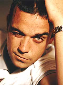 Robbie Williams vil ta det litt mer med ro. Foto: Promo.