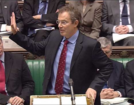 Det var frå publikumsgalleriet Tony Blair møtte sterkast motstand i Underhuset i dag. Foto: Reuters-Scanpix)