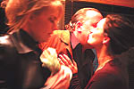 Sofie (Marie Richardson), Mats (Leif Andrée) og Agnes (Pernilla August) Sofie (Marie Richardson), Mats (Leif Andrée) og Agnes (Pernilla August)