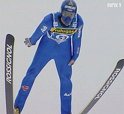 Georg Späth leder etter første dag av VM i skiflyging.