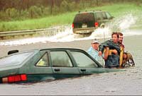 Orkanen Floyd i 1999 kosta 56 menneskeliv og gjorde skader for 34 milliardar kroner (Foto: AP/Lannis Waters) Orkanen Floyd i 1999 kosta 56 menneskeliv og gjorde skader for 34 milliardar kroner (Foto: AP/Lannis Waters)