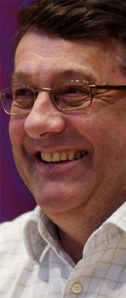 - Det blir skatteletter i 2005- budsjettet, sa finansminister Per Kristian Foss. (Scanpix-foto: Erlend Aas) - Det blir skatteletter i 2005- budsjettet, sa finansminister Per Kristian Foss. (Scanpix-foto: Erlend Aas)