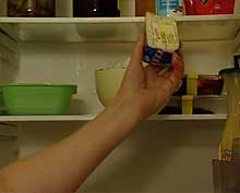 Pass på å unngå kryssmitte i kjøleskapet.