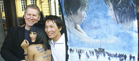 Hans Petter Moland, Damien Nguyen og Bai Ling på pressekonferanse om filmen 