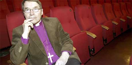 Oslo-biskop Gunnar Stålsett ble kvalm av Mel Gibsons omstridte Jesus-film. Foto: Scanpix