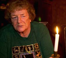 Margit Sandemo feirer 80 år med den nye bokserien Blålys.