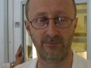 Avdelingsoverlege Jonn Larsen ved Sykehuset Buskerud.
