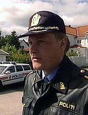 Liaklev: Oppsøker adresser som er kommet fram under avhør Liaklev: Oppsøker adresser som er kommet fram under avhør
