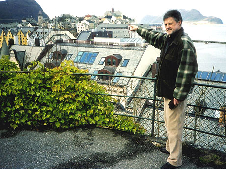 Harald Grytten erkjenner at han er en stor Ålesund-patriot. Harald Grytten erkjenner at han er en stor Ålesund-patriot.