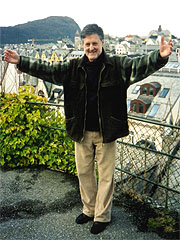 Harald Grytten er for mange synonym med jugendbyen Ålesund. Harald Grytten er for mange synonym med jugendbyen Ålesund.
