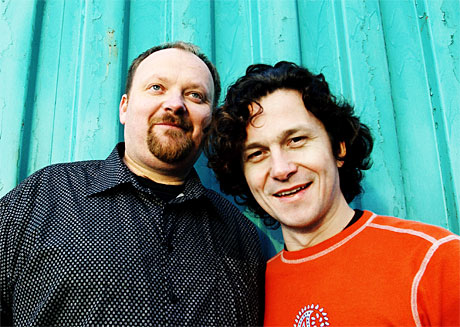Walkabout-kameratene Nils og Ronny gjester NRK P1s hengekøye søndag 13. juni. (Foto: Nina Ruud) Walkabout-kameratene Nils og Ronny gjester NRK P1s hengekøye søndag 13. juni. (Foto: Nina Ruud)