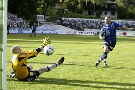 Nadderud stadion med litt bedre "føreforhold" enn nå om dagen. Arkivfoto: Håkon Mosvold Larsen, Scanpix Nadderud stadion med litt bedre "føreforhold" enn nå om dagen. Arkivfoto: Håkon Mosvold Larsen, Scanpix