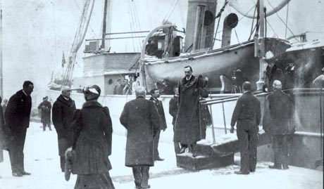 Kong Haakon kommer til Norge 1905. Foto: Scanpix.