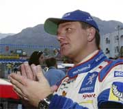 Henning Solberg måtte bryte rally Tyrkia 2004, Foto:Håkon Mosvold Larsen / SCANPIX Henning Solberg måtte bryte rally Tyrkia 2004, Foto:Håkon Mosvold Larsen / SCANPIX
