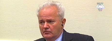 INNLEDER FORSVARET SITT: Milosevic er tiltalt for folkemord og forbrytelser mot menneskeheten. (Foto: FNs krigsforbryterdomstol for det tidligere Jugoslavia).