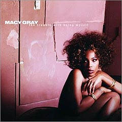 Naken-stuntet i London kan ha en viss sammenheng med at Macy Gray slipper albumet "The Trouble With Being Myself" 15. juli. Foto: Albumcover.