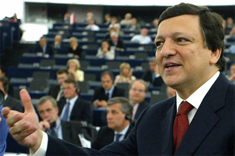 Jos Manuel Duro Barroso leder den nye EU-kommisjonen som inntar kontorene i Brussel i november. (Foto: Reuters/Scanpix)