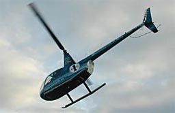 Det var dette helikopteret frå Helikopterdrift as som måtte lande i Aure. Foto: Helikopterdrift as.