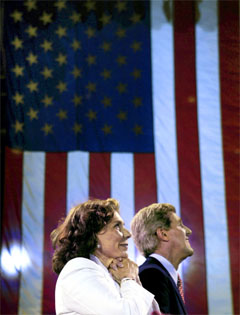 John Kerry med sin kone Teresa Heinz-Kerry under partikonventet. (Foto: Reuters/Scanpix)