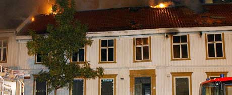 Det blei store skadar etter brannen i Søndre gate. (Foto: Scanpix/Gorm Kallestad) 