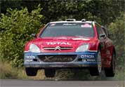 Sébastien Loeb holder ledelsen i Tyskland (AP Photo/Hermann J. Knippertz) Sébastien Loeb holder ledelsen i Tyskland (AP Photo/Hermann J. Knippertz)