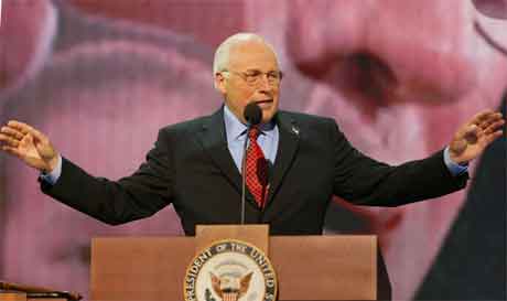 Dick Cheney gjekk hardt ut mot John Kerry i talen sin i natt. (Foto: AFP/Scanpix)
