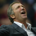 Newcastle-manager Graeme Souness er misfornøyd med dommeren igjen. (Foto: Scanpix) Newcastle-manager Graeme Souness er misfornøyd med dommeren igjen. (Foto: Scanpix)