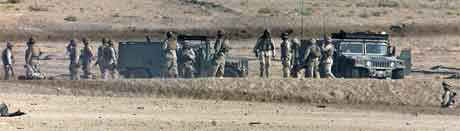 Seks amerikanske soldatar vart drepne i eit angrep p ei militrkolonne i Falluja i Irak. (Foto: Reuters/Scanpix)