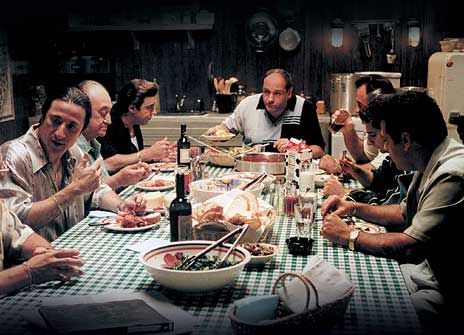 <b>Til bords med The Sopranos.</b><i> Foto fra Damm</i>
