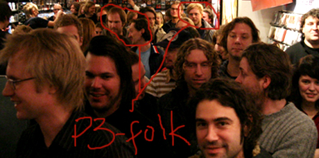 Hvis Ragnhild knyser overlegent av maset ditt kan et 3. alternativ være å imponere andre P3-folk, som Knut, Torgeir eller Tore. De hilser på Håkon i gangene... Hvis Ragnhild knyser overlegent av maset ditt kan et 3. alternativ være å imponere andre P3-folk, som Knut, Torgeir eller Tore. De hilser på Håkon i gangene...