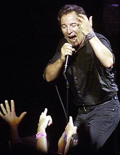 Bruce Springsteen står i spissen for anti-Bush-turneen. Foto: REUTERS / Rebecca Cook.