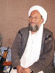 Ayman al-Zawahiri kunne ha levd et rolig liv som lege i hjemlandet Egypt, men valgte i stedet å bli terrorist. Foto: AFP PHOTO / Courtesy Ausaf Newspaper / SCANPIX