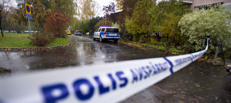 En åtte år gammel gutt og en 56 år gammel kvinne ble tirsdag knivdrept på åpen gate i den svenske byen Linköping. (Foto: Lasse Hejdenberg/Scanpix)