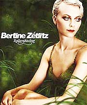 Bertine Zetlitz: "Rollerskating". Bertine Zetlitz: "Rollerskating".